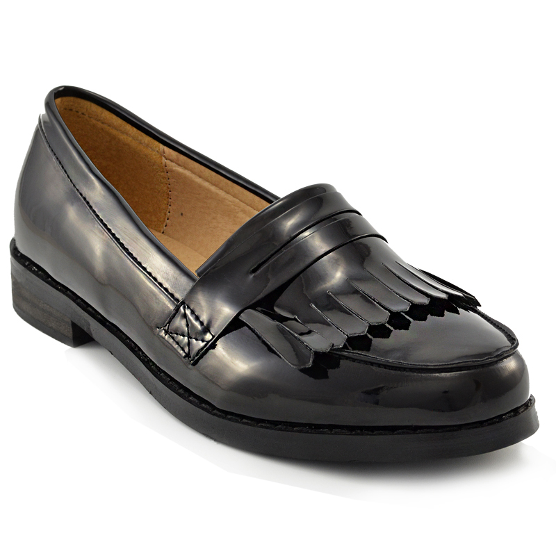womens loafers with fringe
